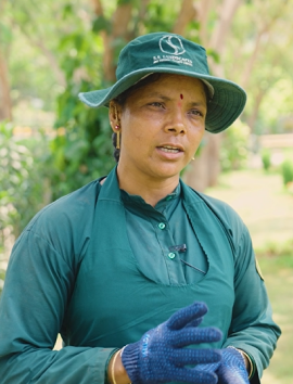 Akshata G., a gardener, giving a testimonial about gardening services.